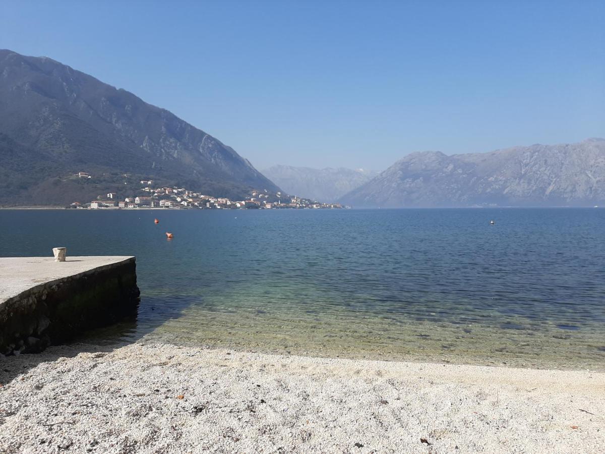 Apartments Tiha Noc Kotor Exterior foto