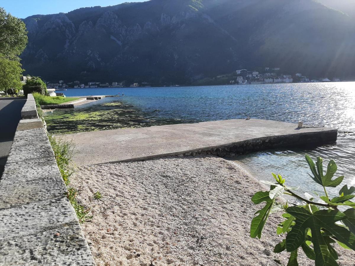 Apartments Tiha Noc Kotor Exterior foto