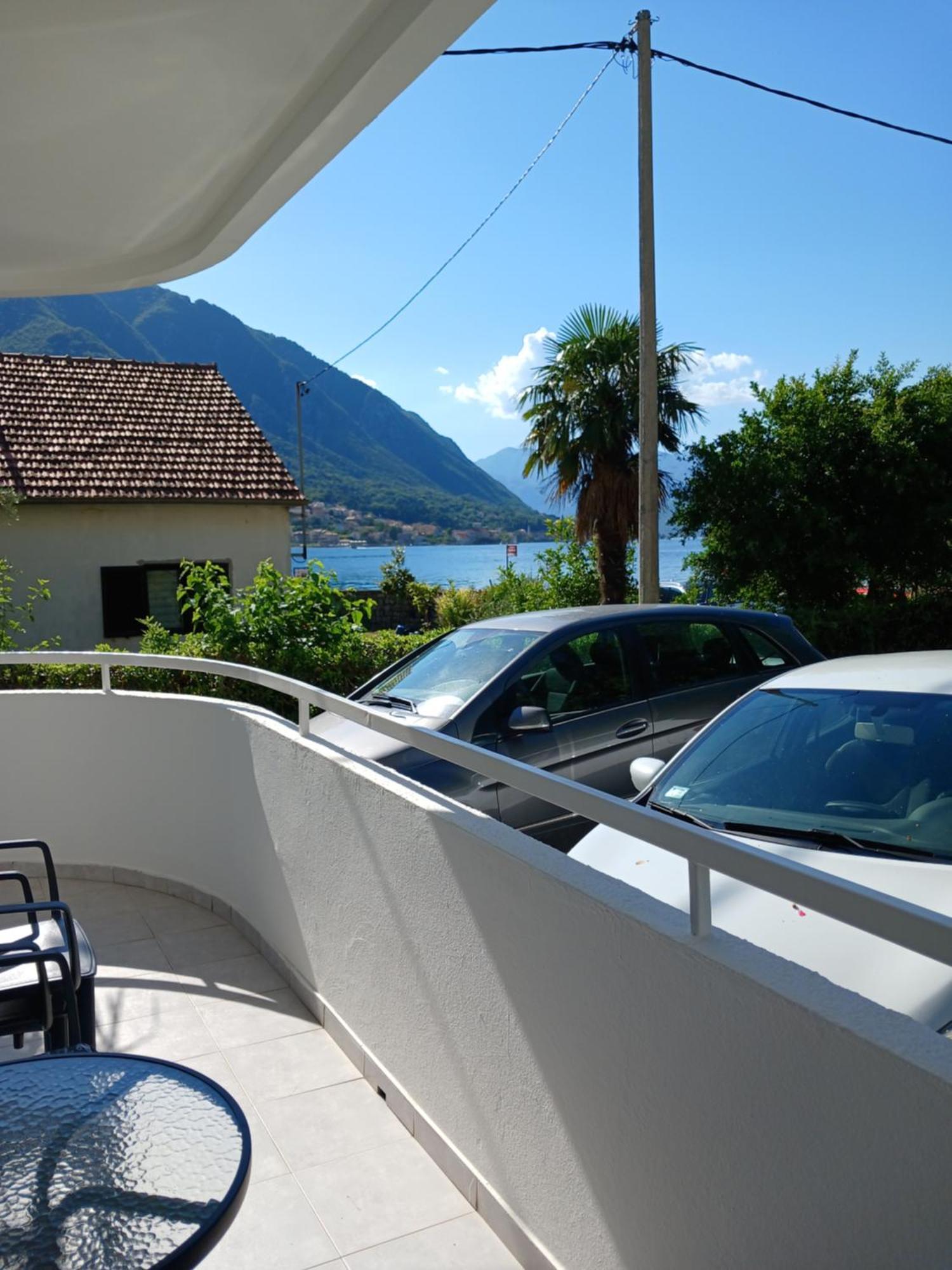 Apartments Tiha Noc Kotor Exterior foto