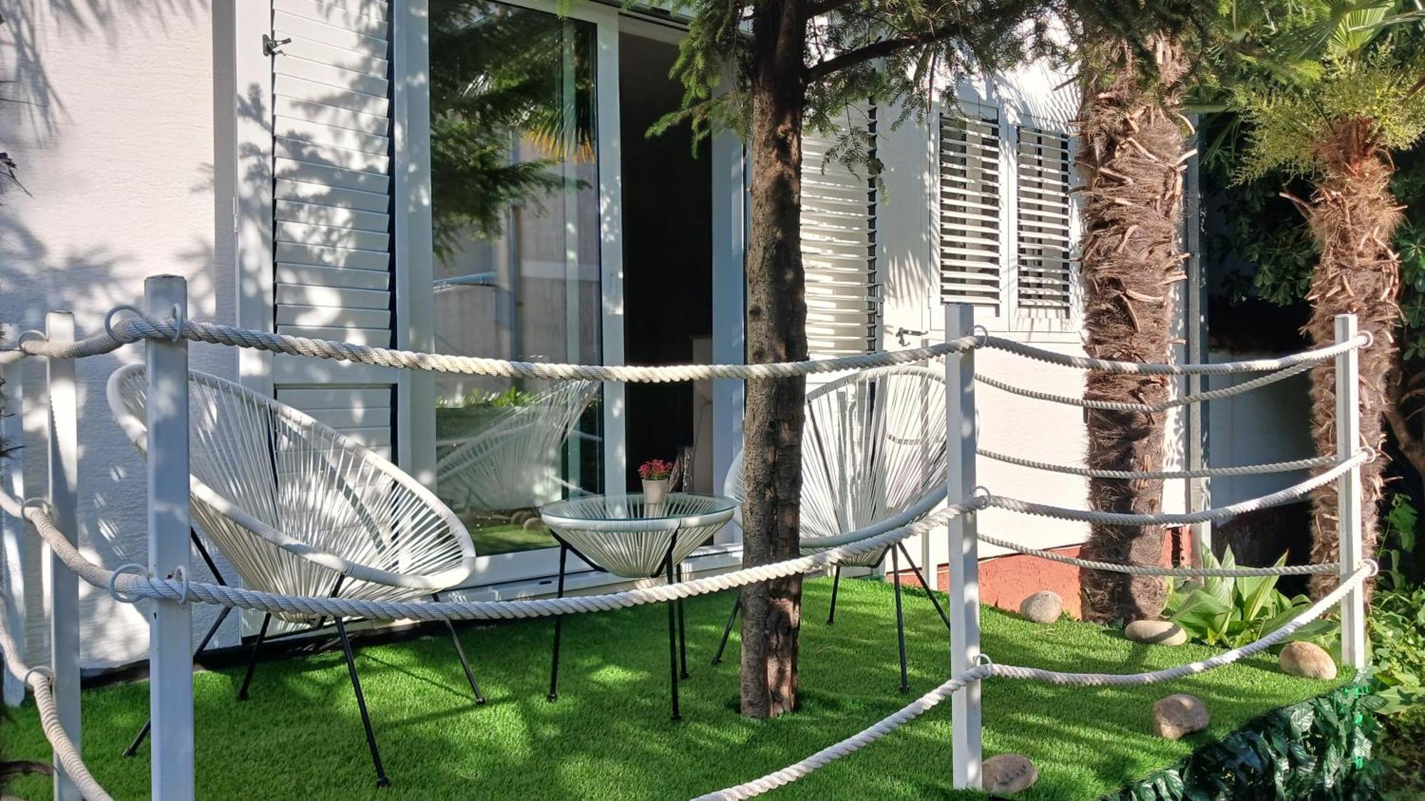 Apartments Tiha Noc Kotor Exterior foto